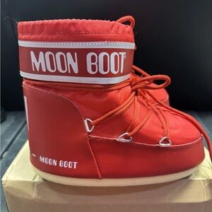 Moon Boot Vibrant Red Winter Footwear